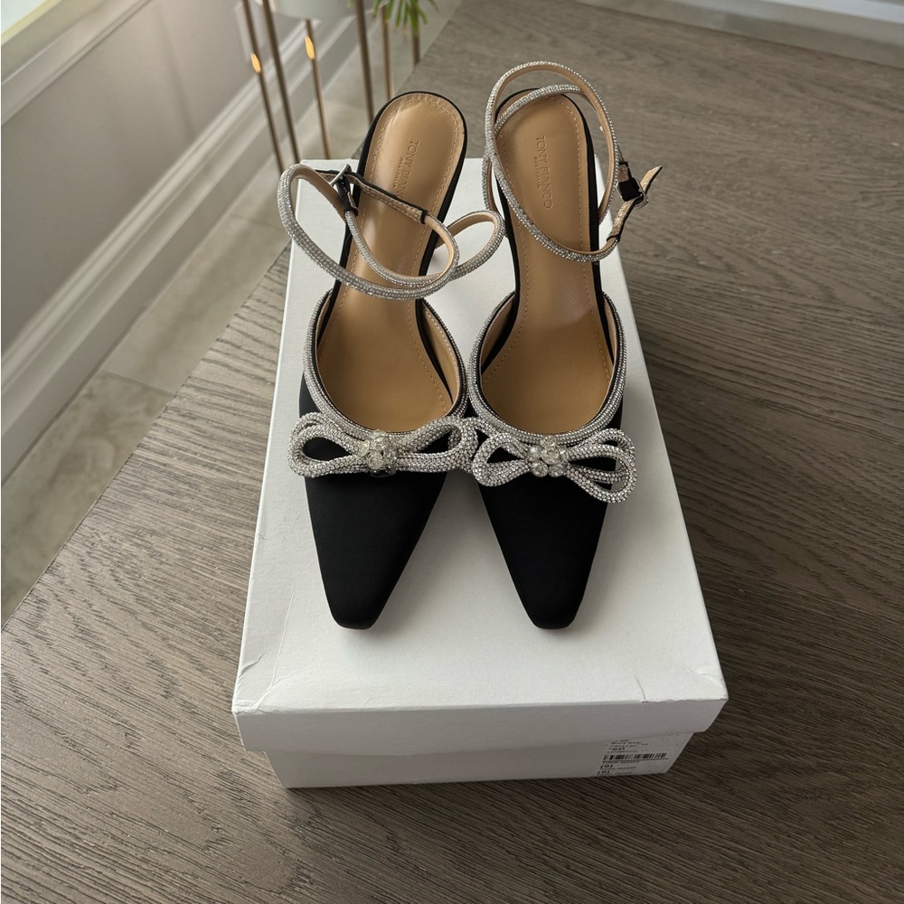 Tony Bianca Black Satin Heel NWB Size 9